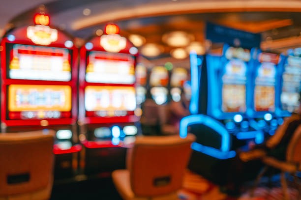 dutampo mobile app interface showing live-dealer table lobby